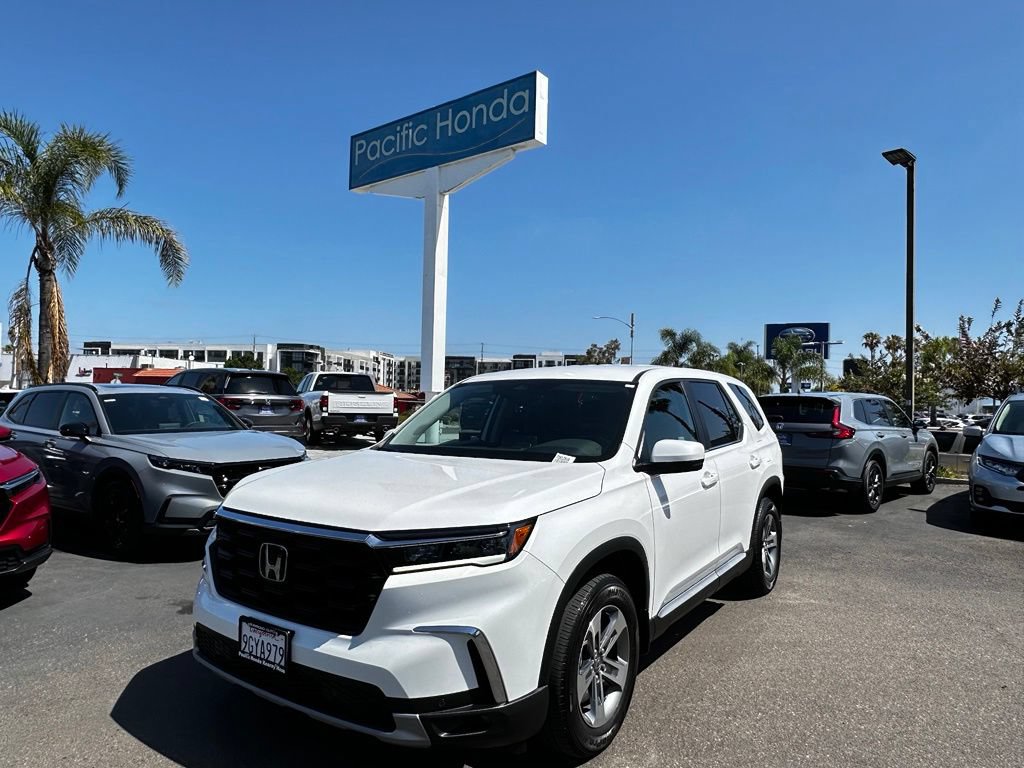 Used 2023 Honda Pilot EX-L image 2