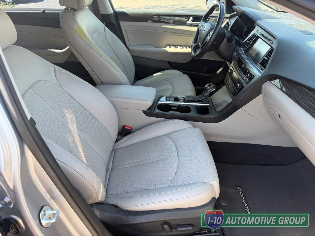 Used 2015 Hyundai Sonata Limited w/ Option Group 06 FWD image 31