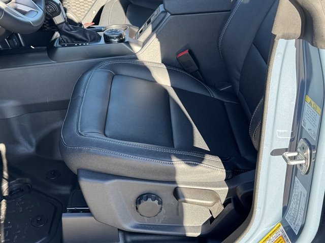 New 2025 Ford Bronco Badlands AWD/4WD image 19