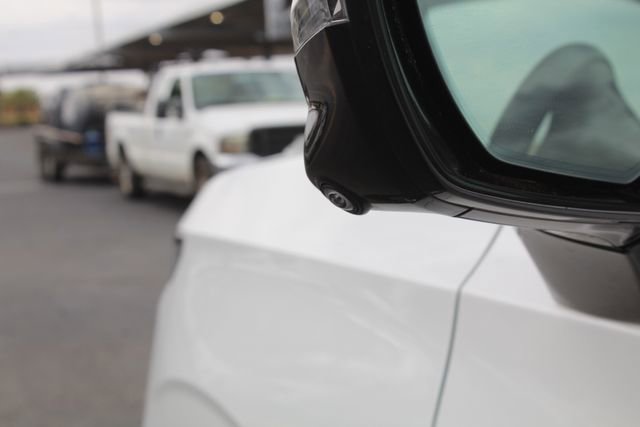 Used 2022 Cadillac Escalade Premium Luxury w/ LPO, Floor Liner Package AWD/4WD image 15