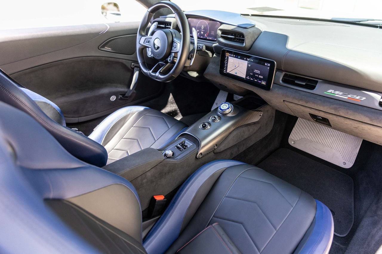 Used 2022 Maserati MC20 Coupe RWD image 43