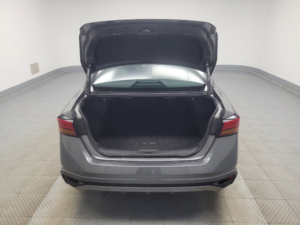 Used 2024 Nissan Altima 2.5 SV image 29