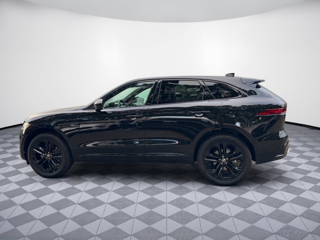 New 2026 Jaguar F-PACE R-Dynamic S AWD/4WD image 2