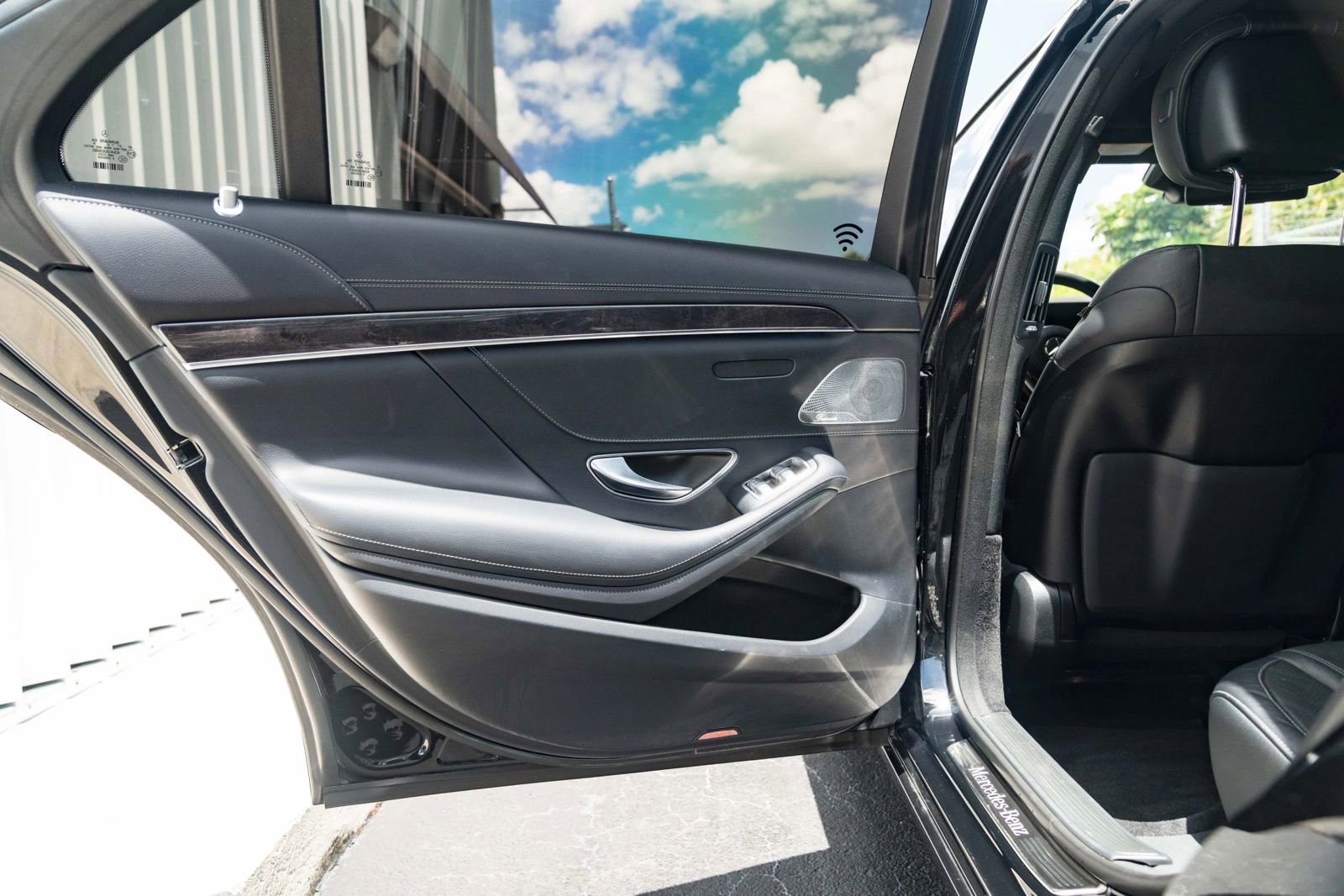 Used 2019 Mercedes-Benz S 450 4MATIC Sedan image 21