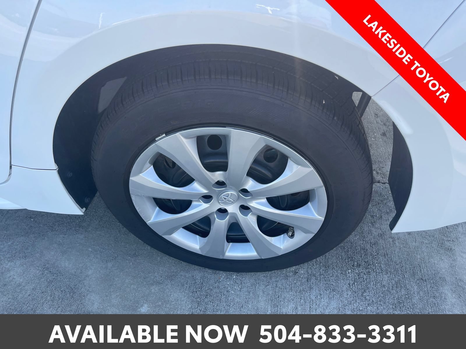 Used 2023 Toyota Corolla LE FWD image 12
