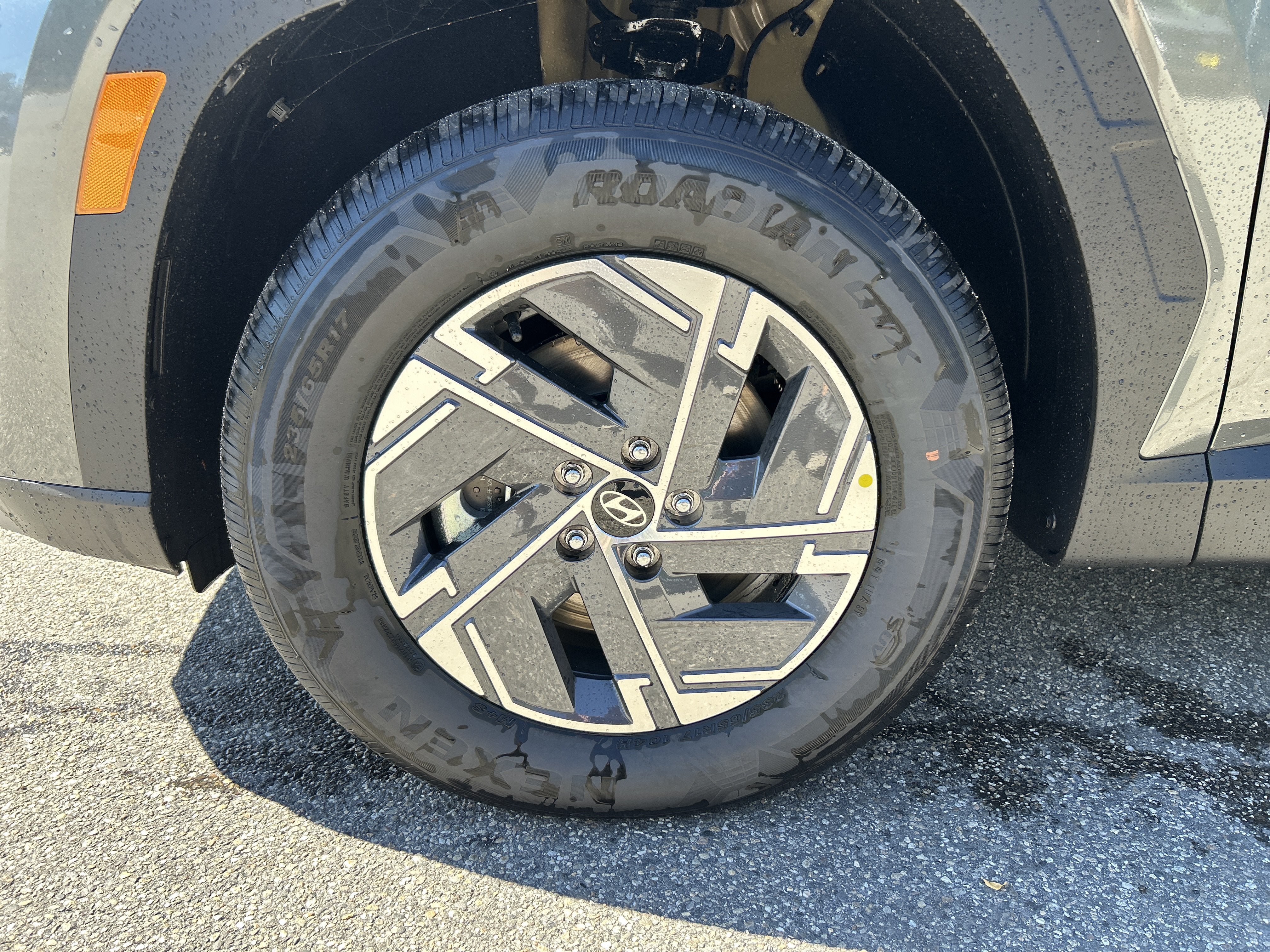 New 2026 Hyundai Tucson Blue SE AWD/4WD image 11