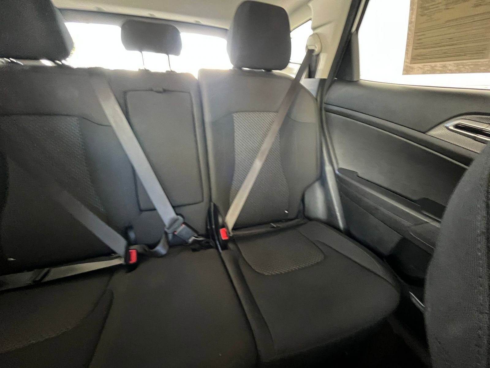 Used 2025 Kia Sportage LX image 36