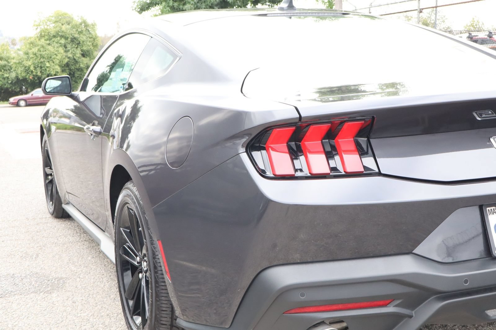 Used 2024 Ford Mustang GT RWD image 16
