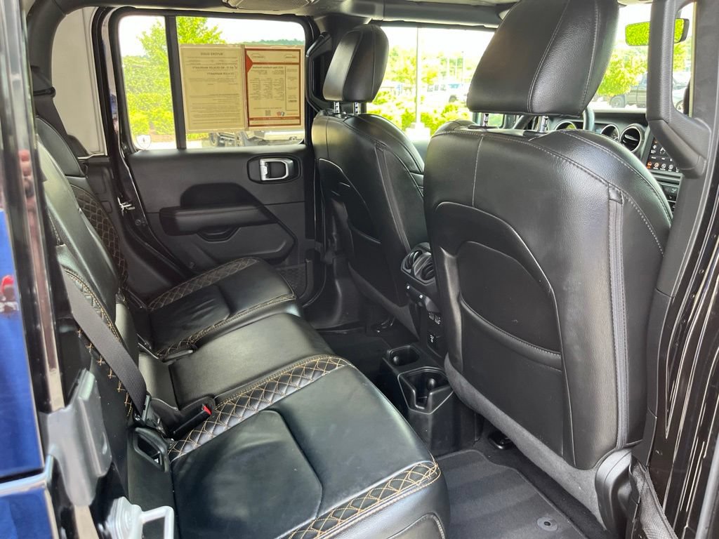 Used 2022 Jeep Gladiator Overland AWD/4WD image 25
