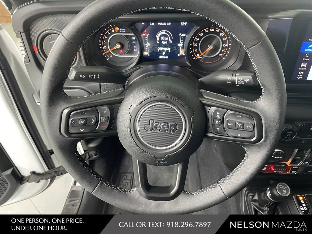 Used 2025 Jeep Gladiator Rubicon AWD/4WD image 20