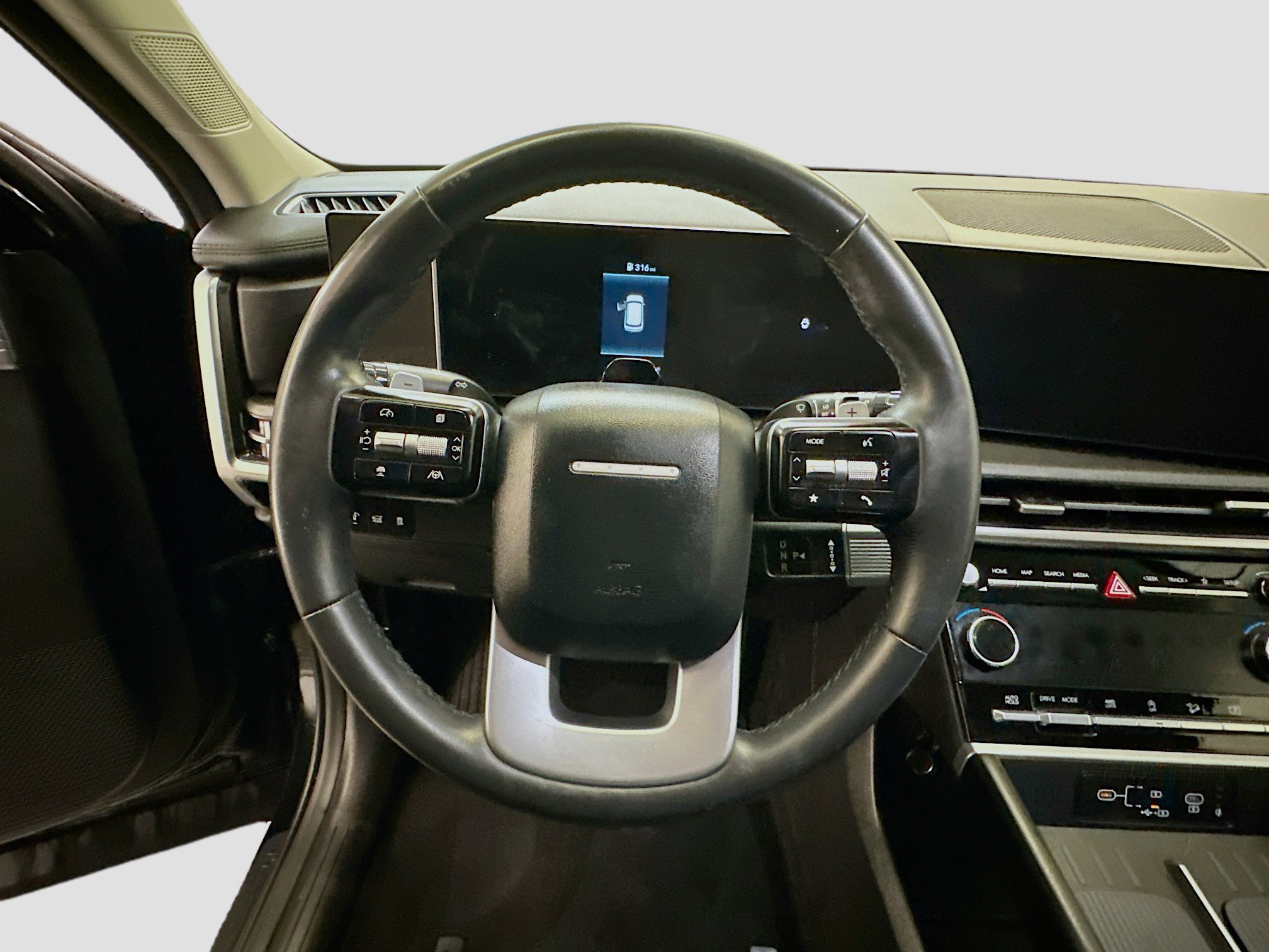 Used 2025 Hyundai Santa Fe SEL image 18