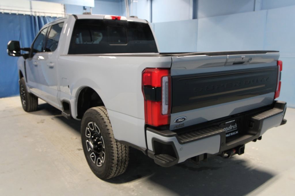 Used 2025 Ford F350 Platinum image 33