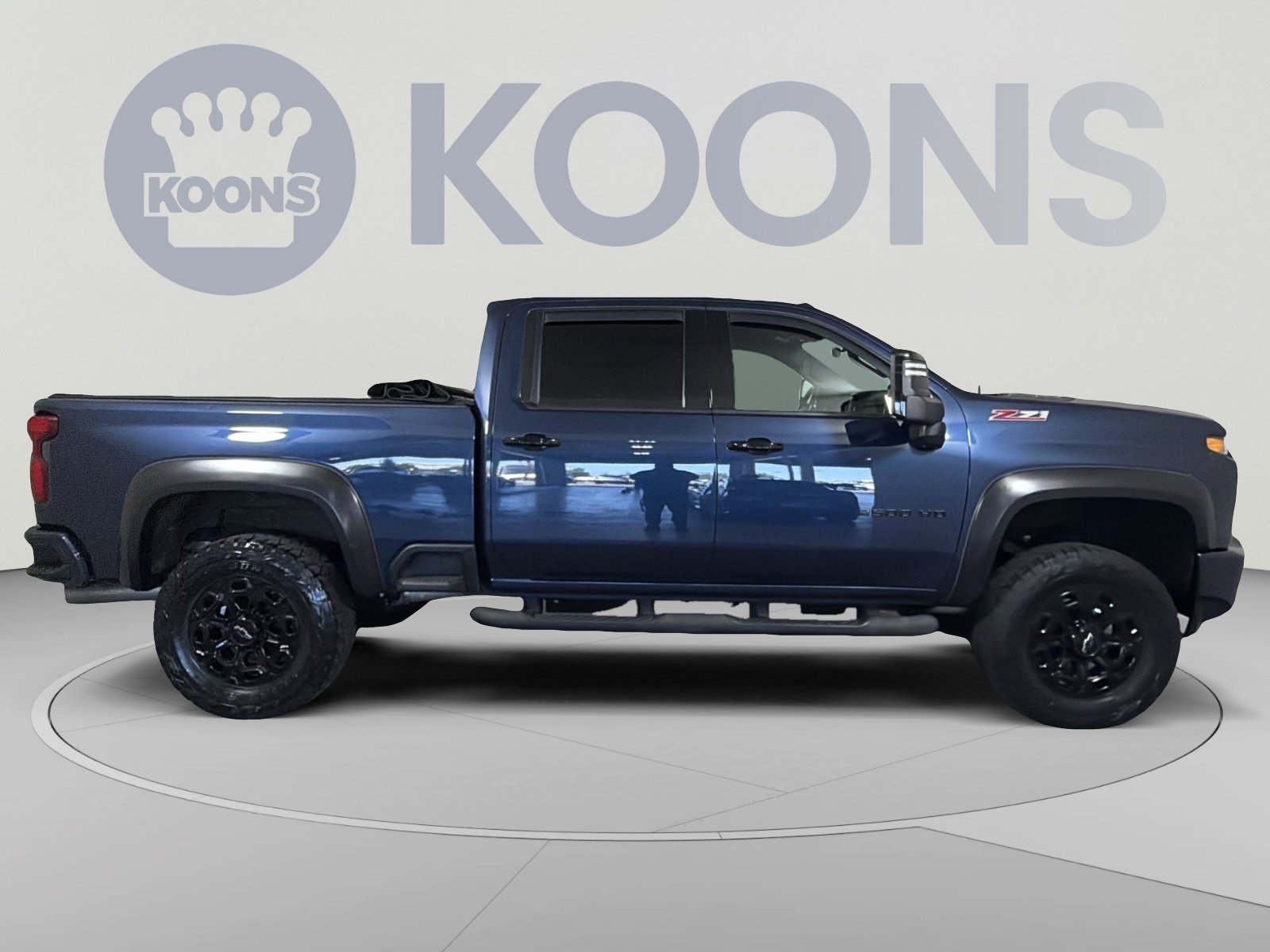 Used 2022 Chevrolet Silverado 2500 LTZ w/ LTZ Plus Package AWD/4WD image 8