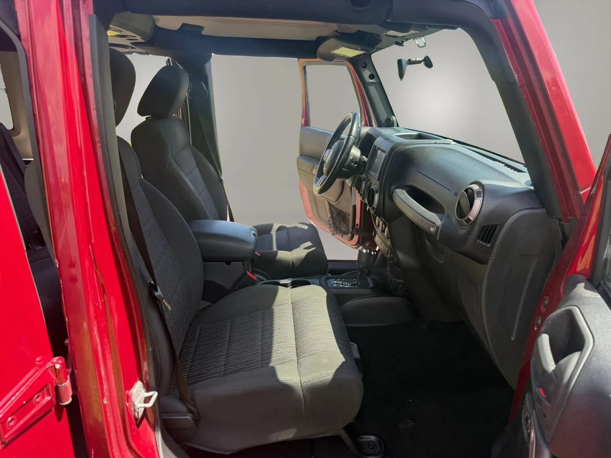 Used 2012 Jeep Wrangler Unlimited Sport AWD/4WD image 15