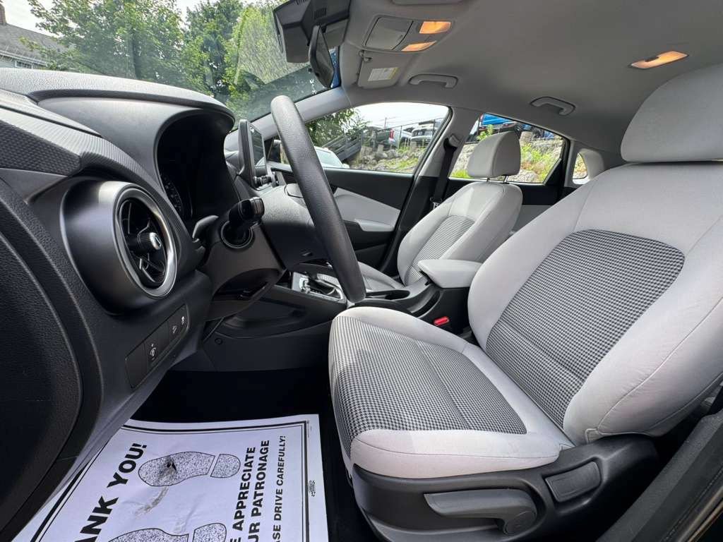 Certified 2023 Hyundai Kona SE w/ Cargo Package AWD/4WD image 15