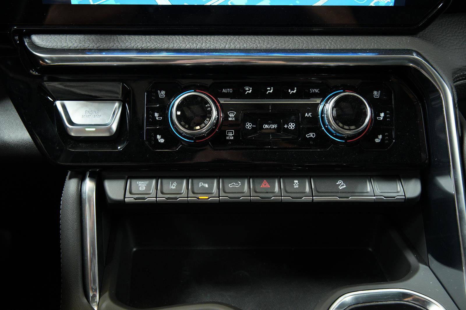 New 2025 GMC Sierra 2500 Denali w/ Denali Reserve Package image 43