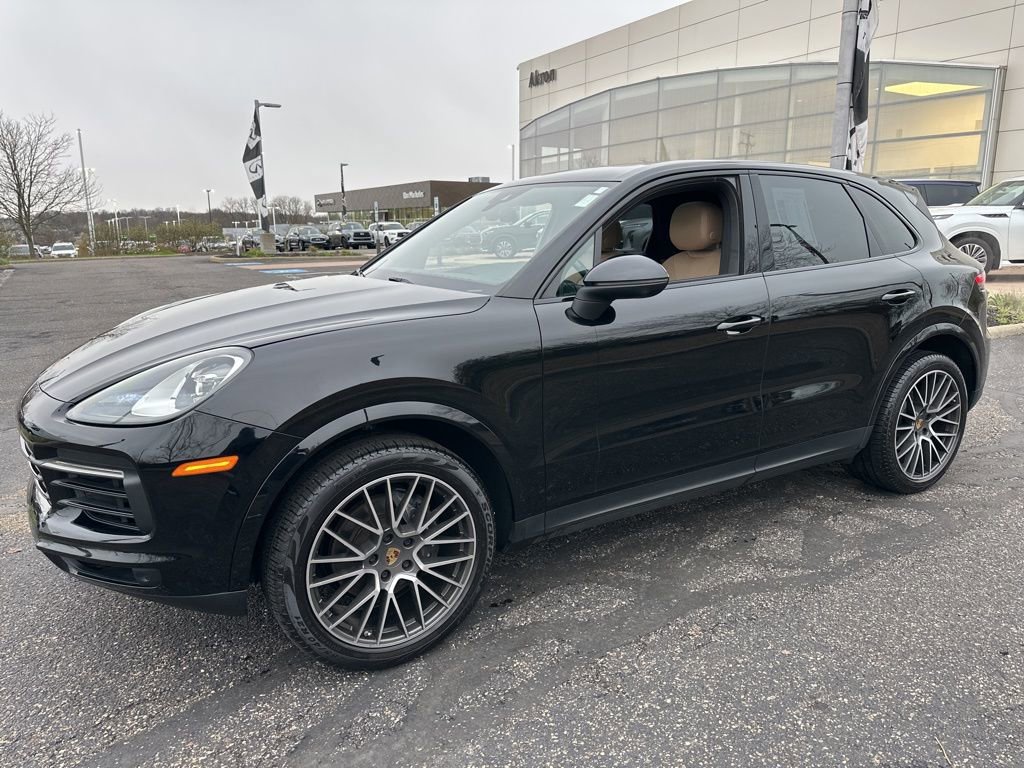 Used 2020 Porsche Cayenne image 9