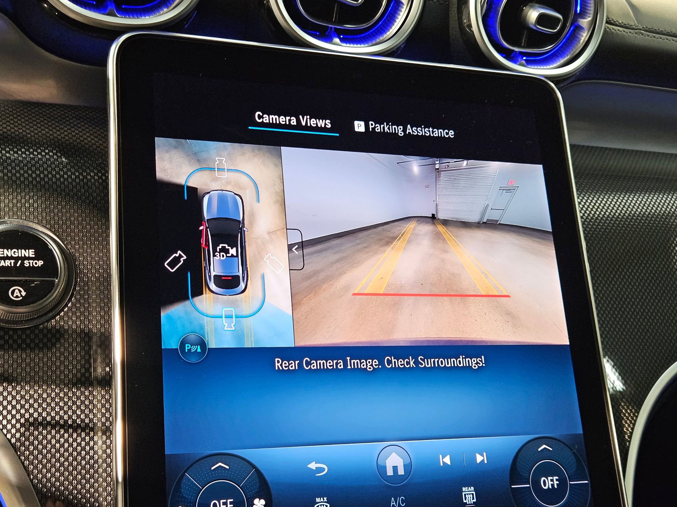 Used 2025 Mercedes-Benz GLC 300 4MATIC image 31