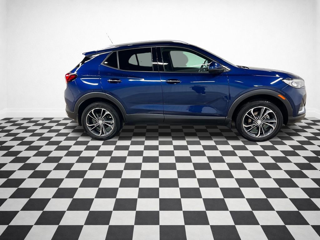 Certified 2022 Buick Encore GX Essence AWD/4WD image 15