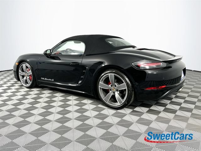 Used 2025 Porsche 718 Boxster S RWD image 13