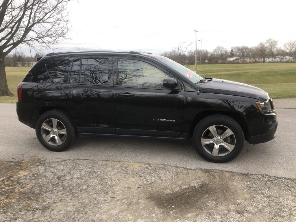 Used 2016 Jeep Compass High Altitude image 6