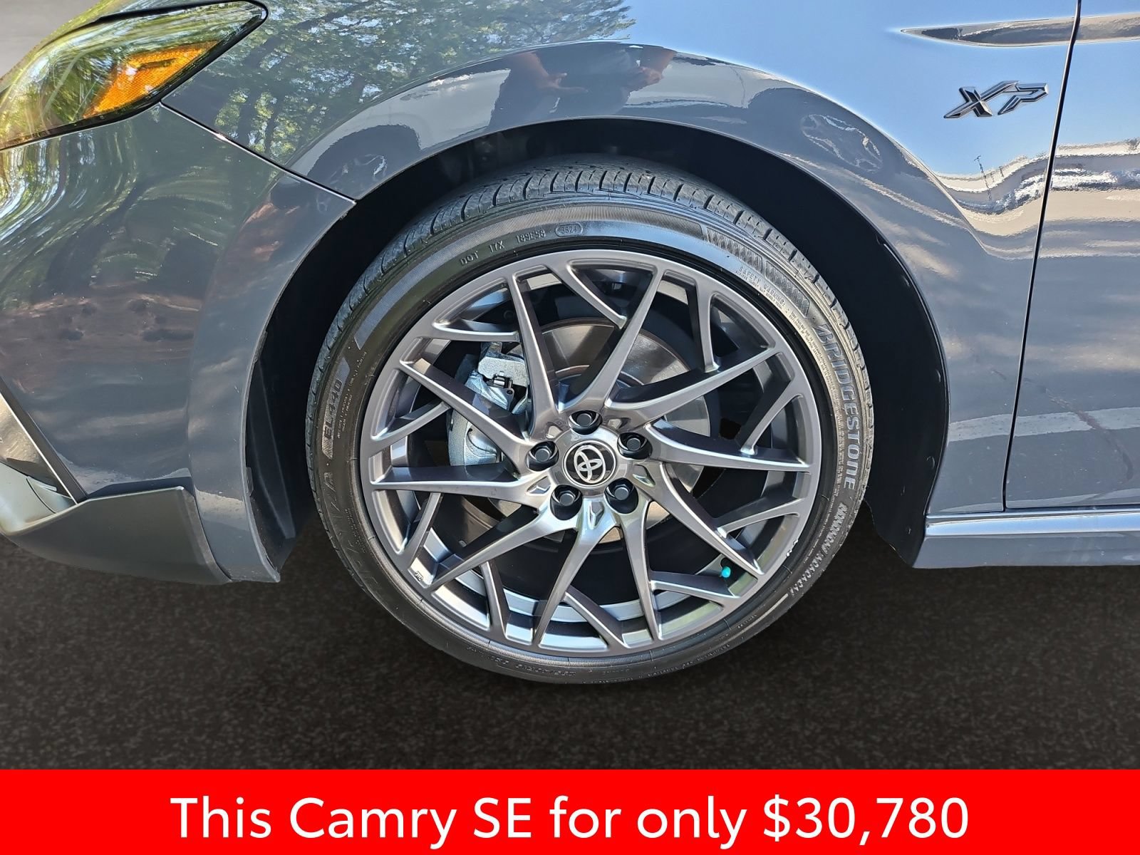 Used 2025 Toyota Camry SE w/ Convenience Package FWD image 40