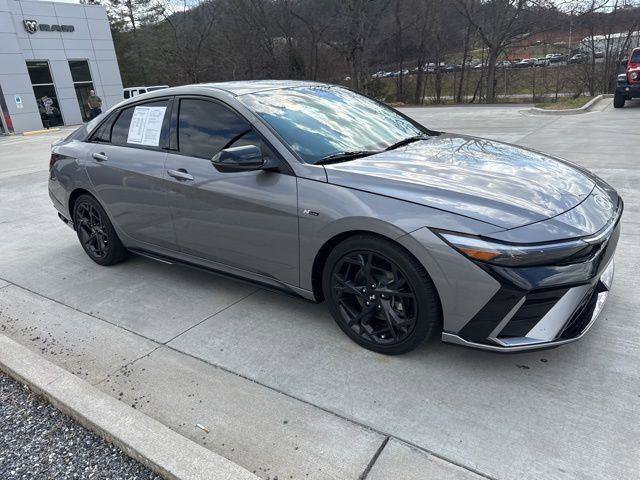 Used 2024 Hyundai Elantra N Line image 2