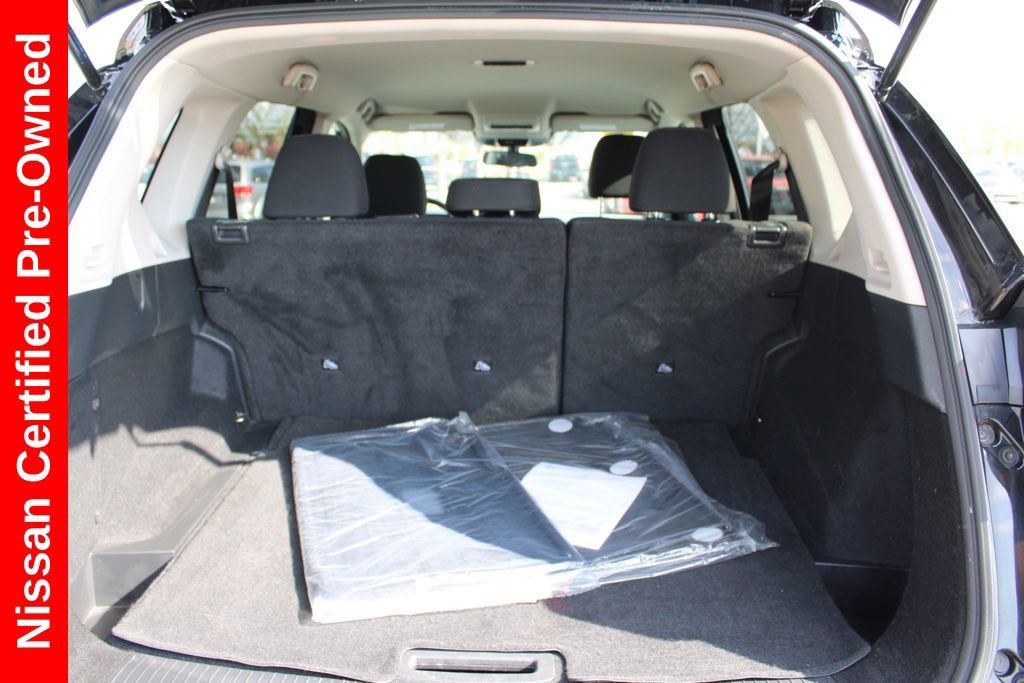 Certified 2024 Nissan Rogue S image 11