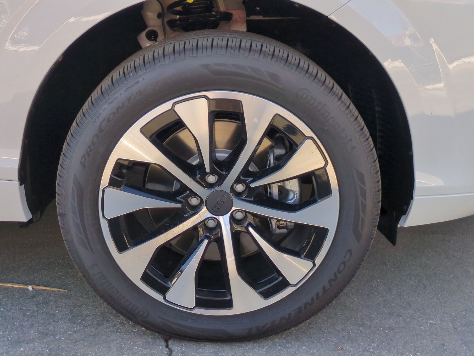 New 2026 Audi Q3 quattro 2.0T AWD/4WD image 13