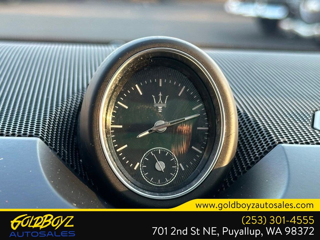 Used 2017 Maserati Levante w/ Sport Package image 24