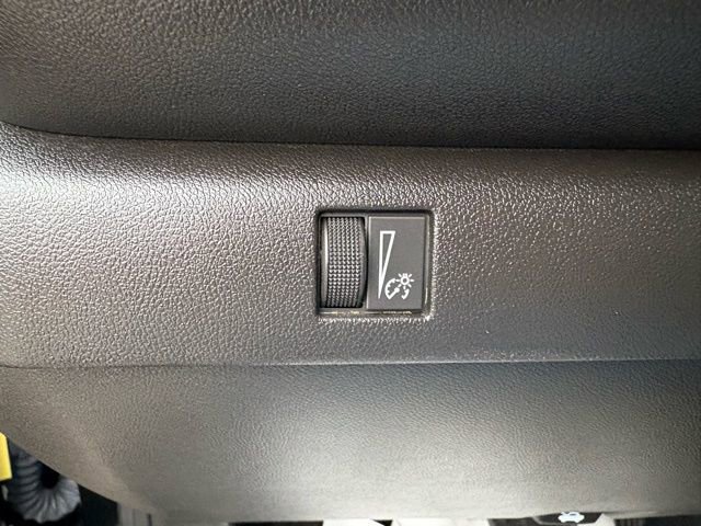 Used 2024 Chevrolet Colorado W/T image 22