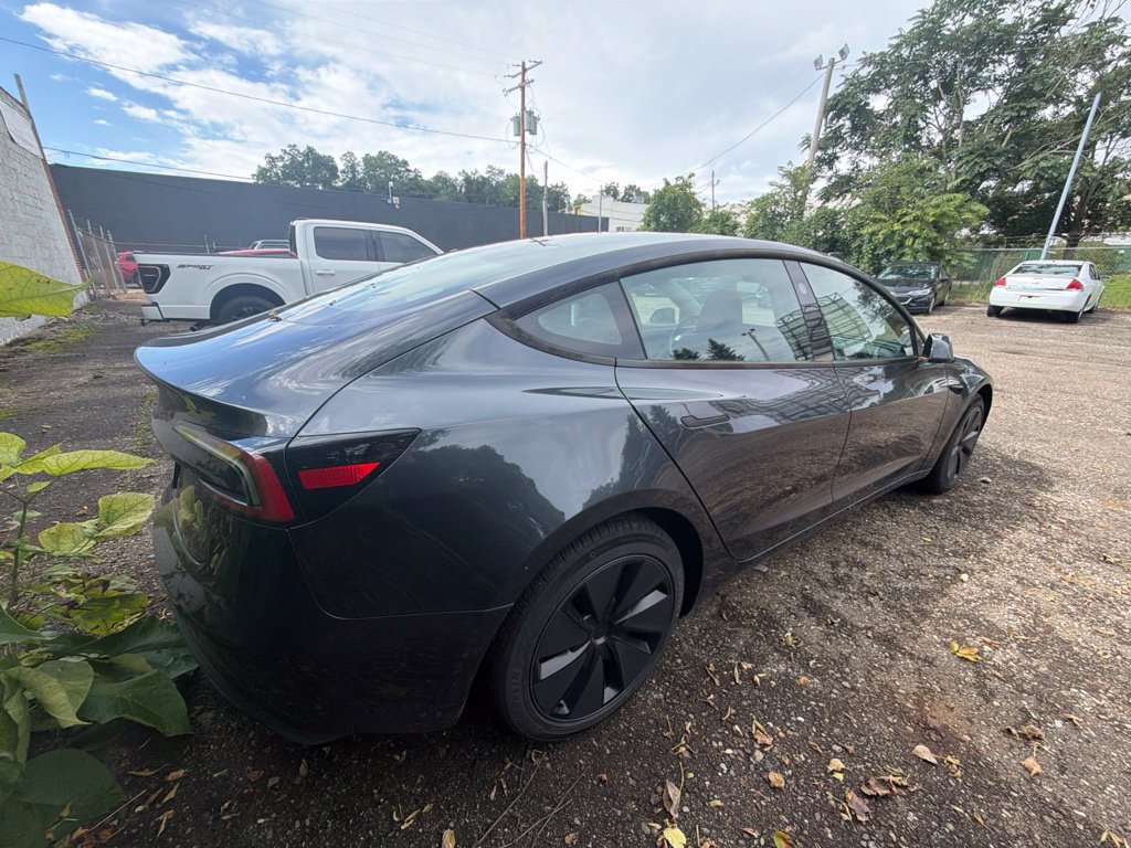 Used 2025 Tesla Model 3 Long Range RWD image 6