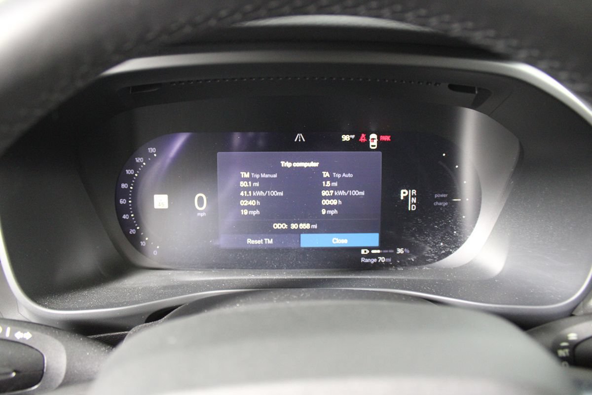 Used 2023 Volvo C40 P8 Recharge Ultimate w/ Protection Package Premier AWD/4WD image 21