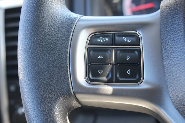 Used 2024 RAM 1500 Classic SLT image 10