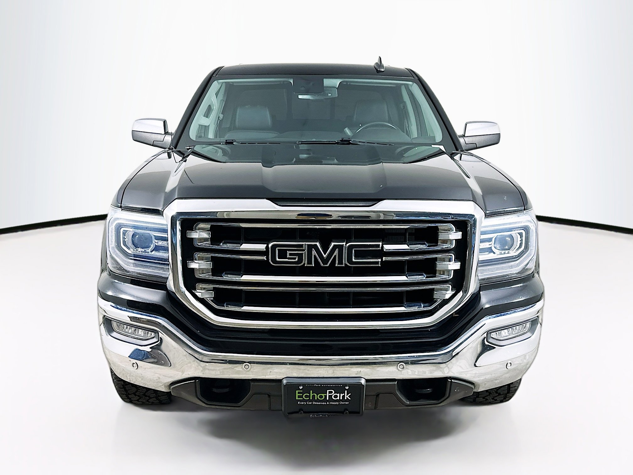 Used 2018 GMC Sierra 1500 SLT image 2