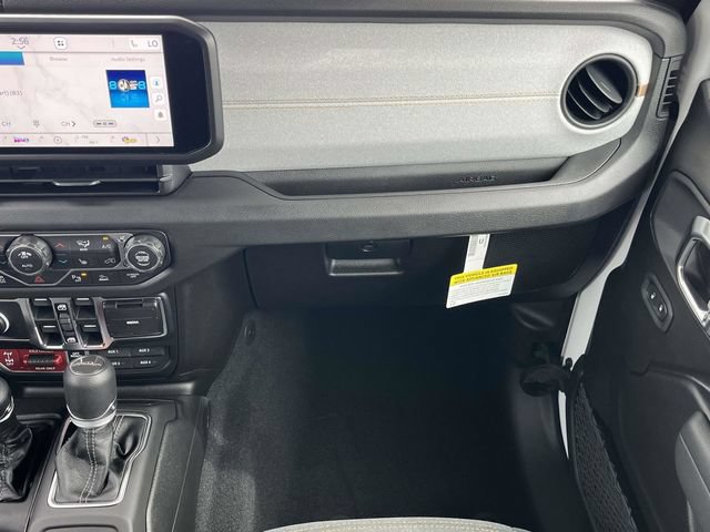 New 2026 Jeep Gladiator Sport AWD/4WD image 15
