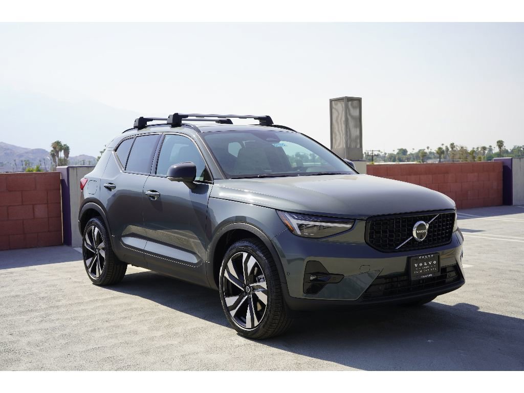 New 2026 Volvo XC40 B5 Ultra w/ Protection Package image 1