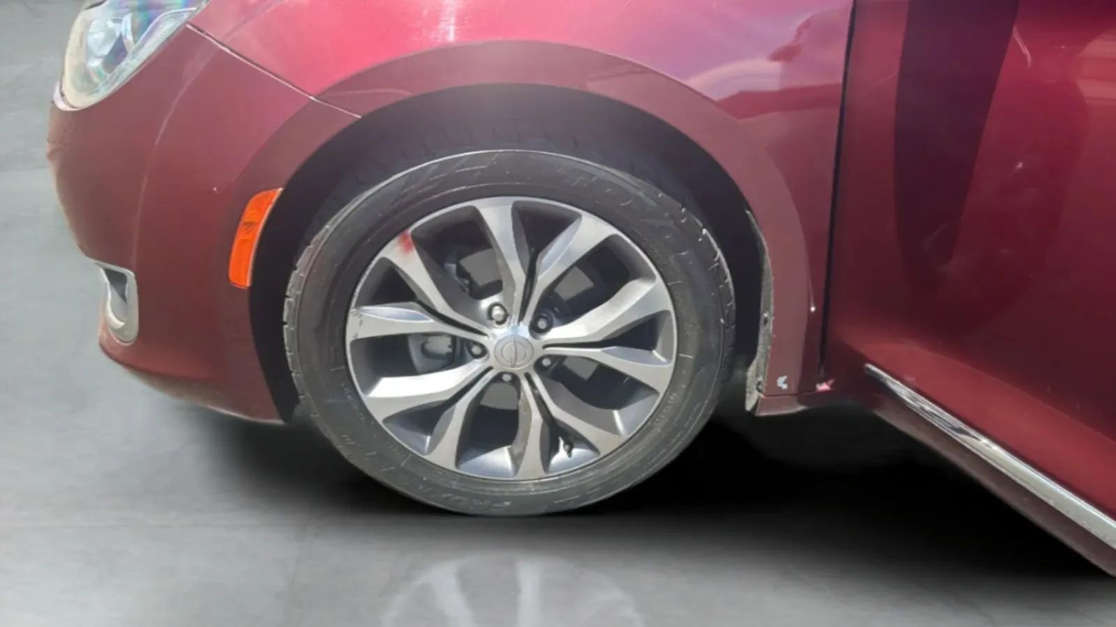 Used 2017 Chrysler Pacifica Limited FWD image 47