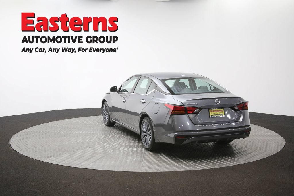 Used 2023 Nissan Altima 2.5 SV FWD image 65