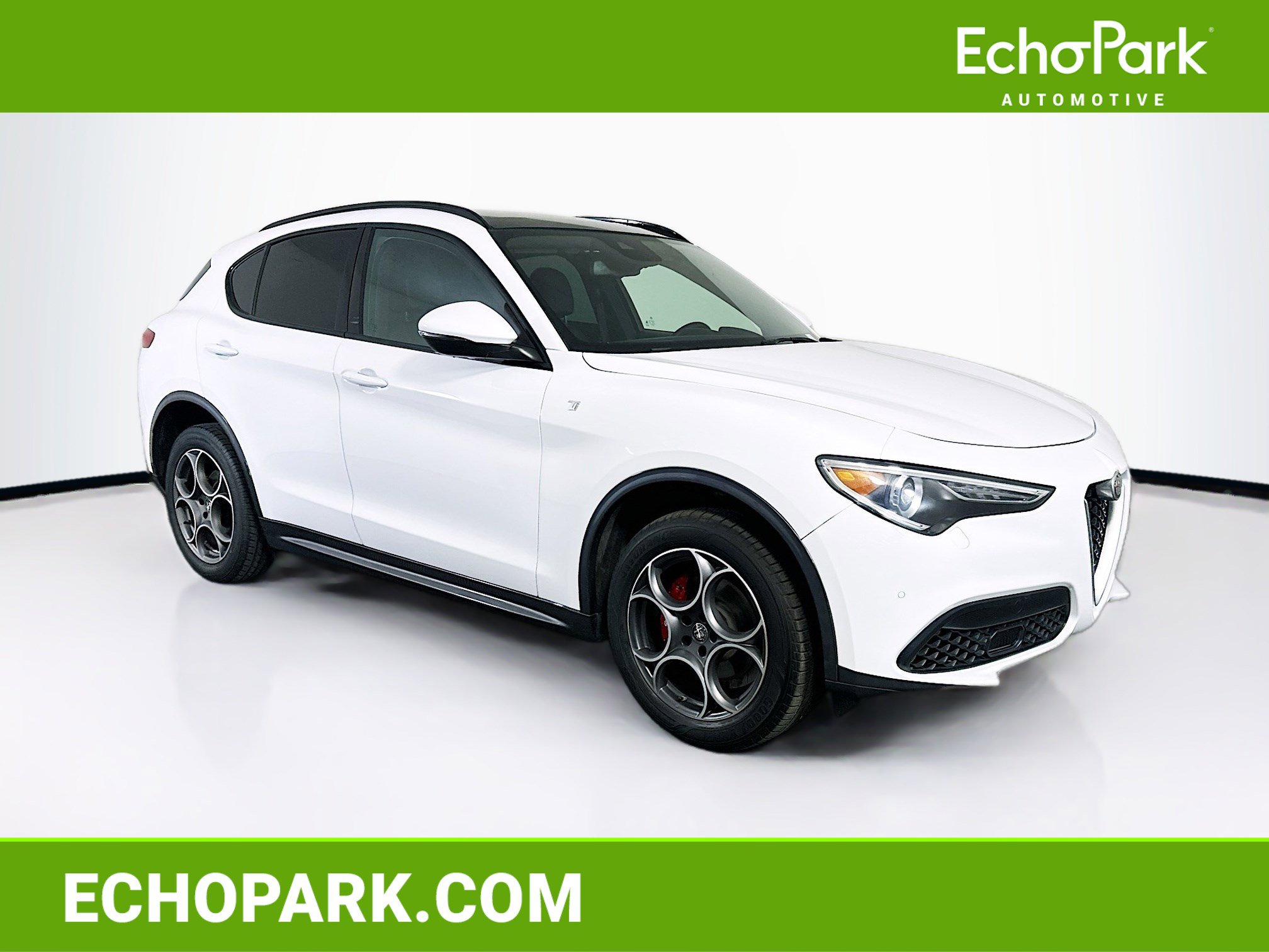 Used 2022 Alfa Romeo Stelvio Ti image 1