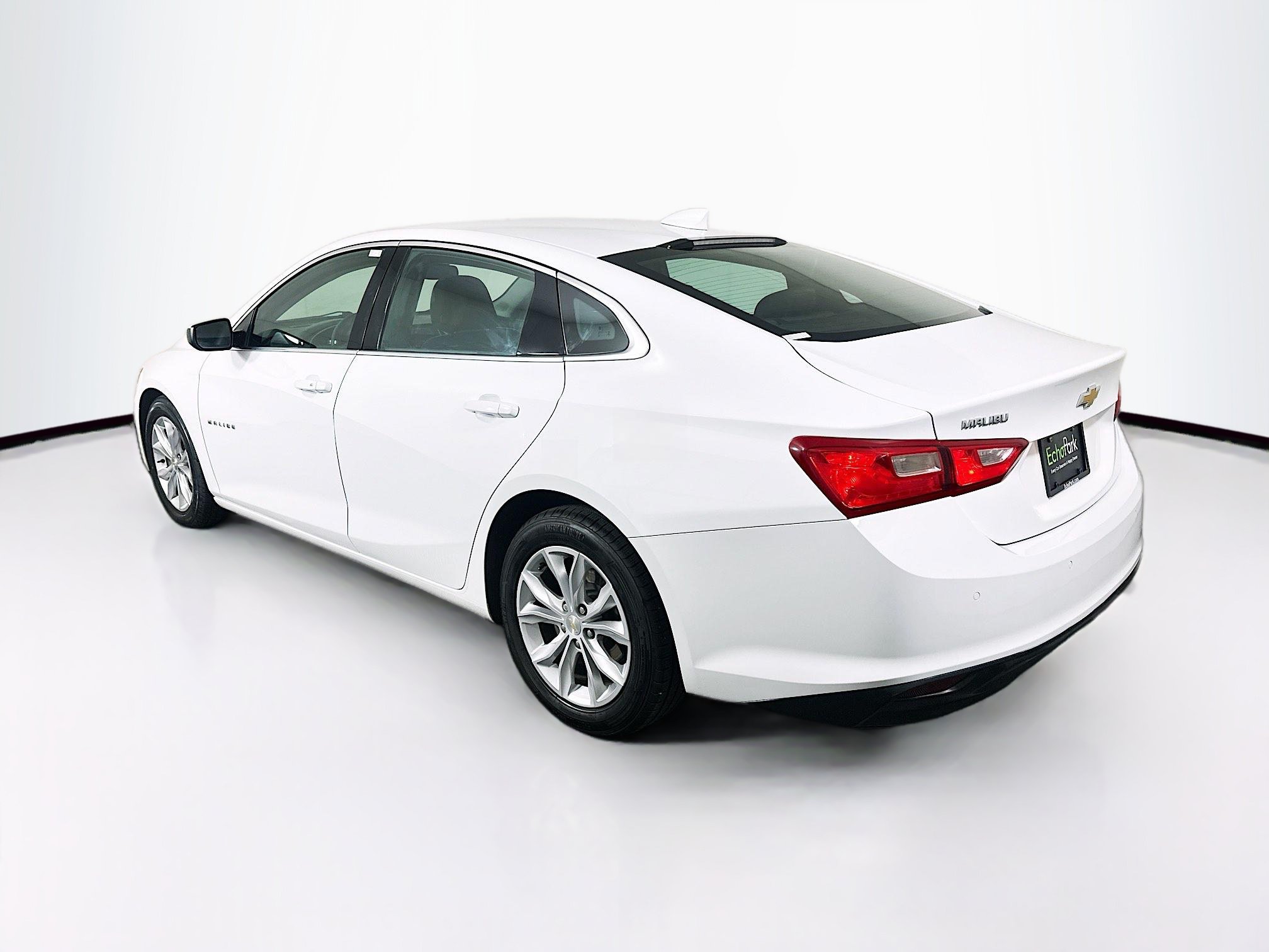 Used 2023 Chevrolet Malibu LT w/ Driver Confidence Package FWD image 5