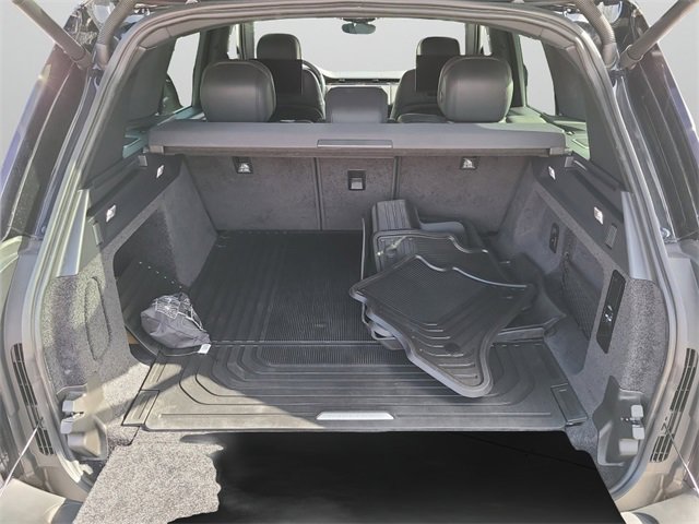 Used 2023 Land Rover Range Rover SE image 11
