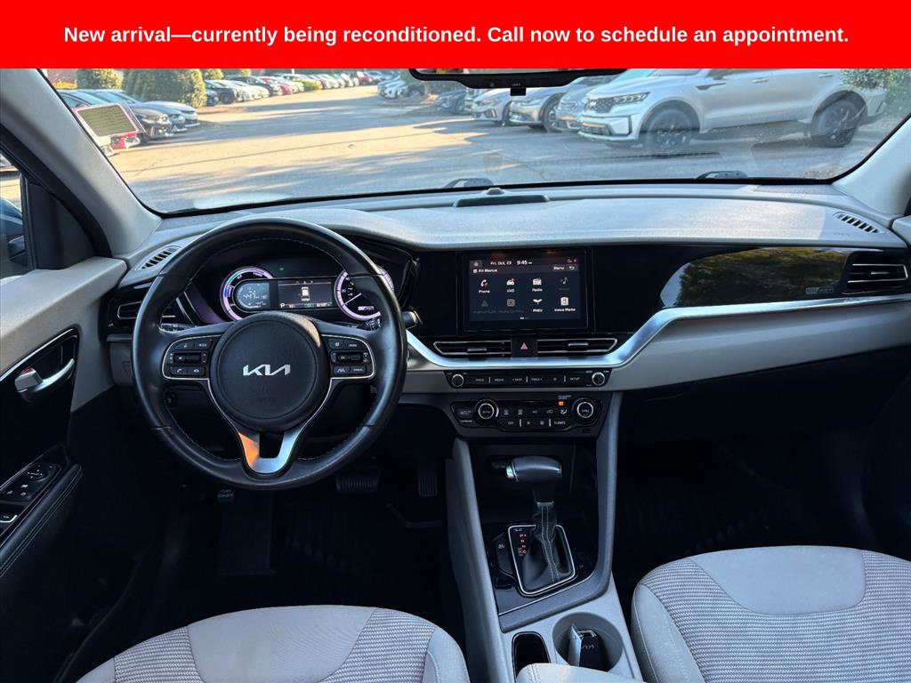 Used 2022 Kia Niro LXS FWD image 8