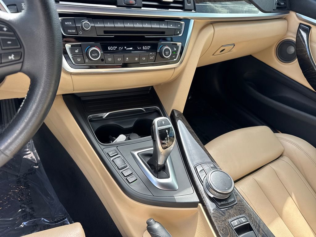 Used 2017 BMW 430i Convertible image 27