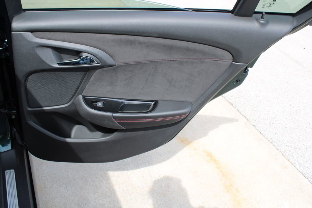 Used 2017 Chevrolet SS image 26