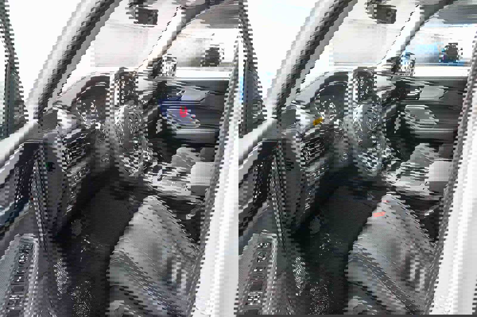 Used 2025 Acura MDX SH-AWD w/ Technology Package image 17