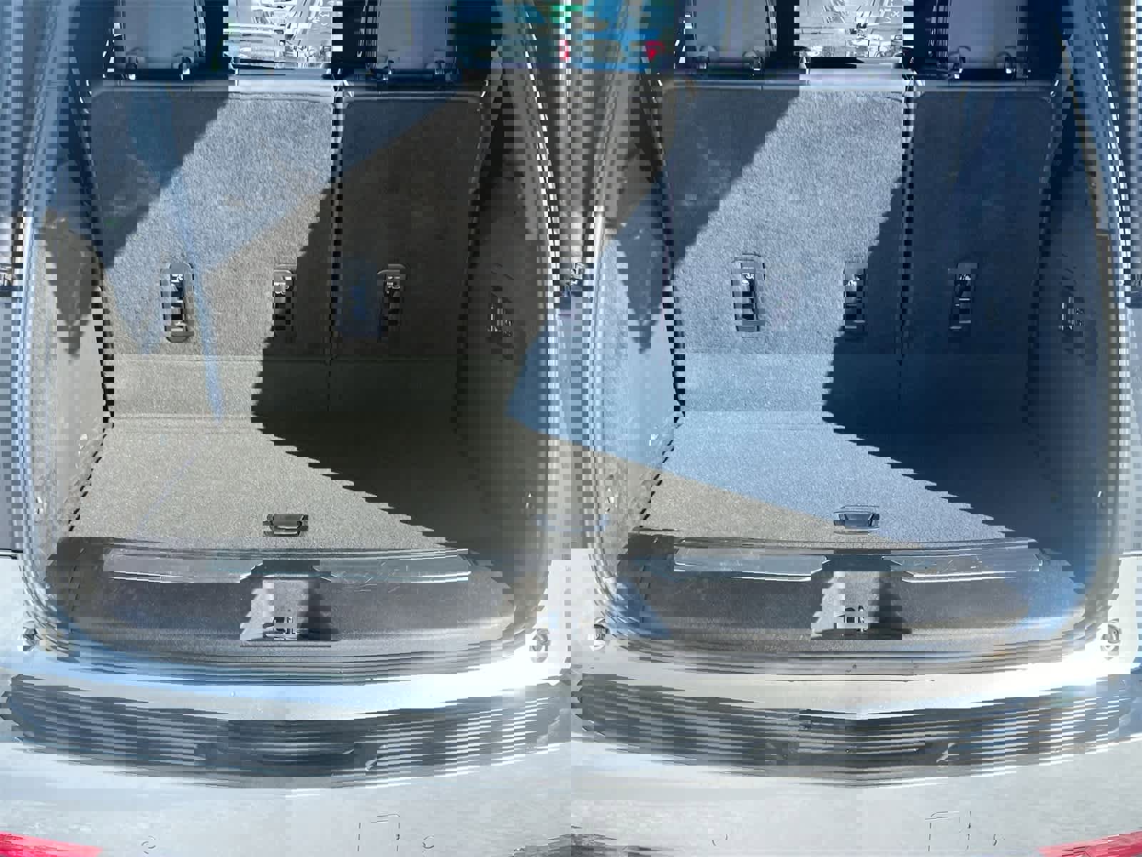 Used 2023 Cadillac Escalade Sport Platinum image 34