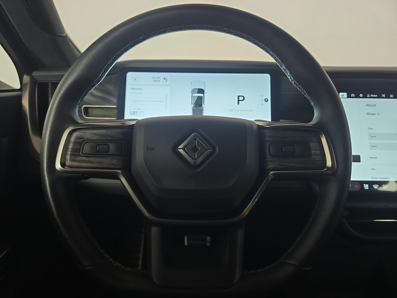 Used 2022 Rivian R1T Adventure AWD/4WD image 26
