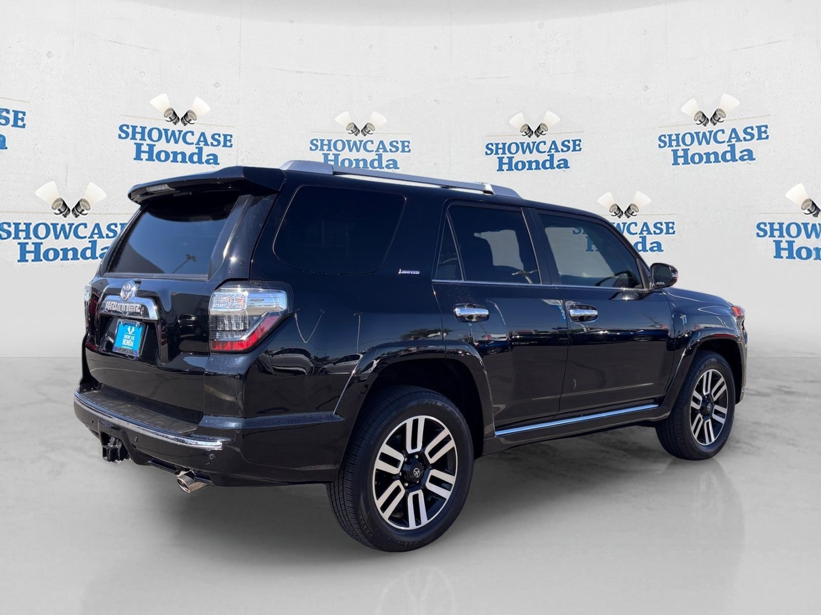 Used 2019 Toyota 4Runner Limited AWD/4WD image 8