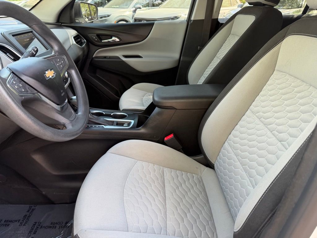 Used 2019 Chevrolet Equinox LS w/ LS Convenience Package image 19